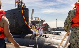 Sailors assigned to the Virginia-class fast-attack submarine USS New Mexico conduct mooring operations at Naval Station Norfolk, Sept. 22, 2025.